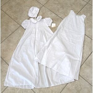 NEW NWT Petit Ami Girls White Smock Cotton Dress Size 12 Months 2 dresses & hat